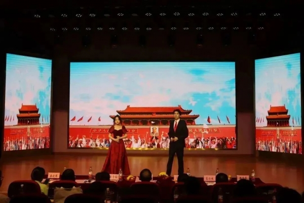 表演3.jpg